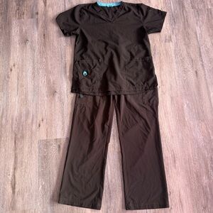 Carhartt Scrub Set